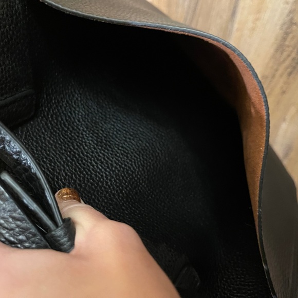 Kate Spade Black Leather Satchel Handbag with Large Bow - Picture 6 of 10